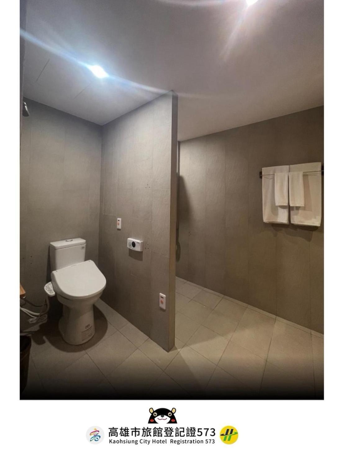 Just Inn Гаосюн Экстерьер фото